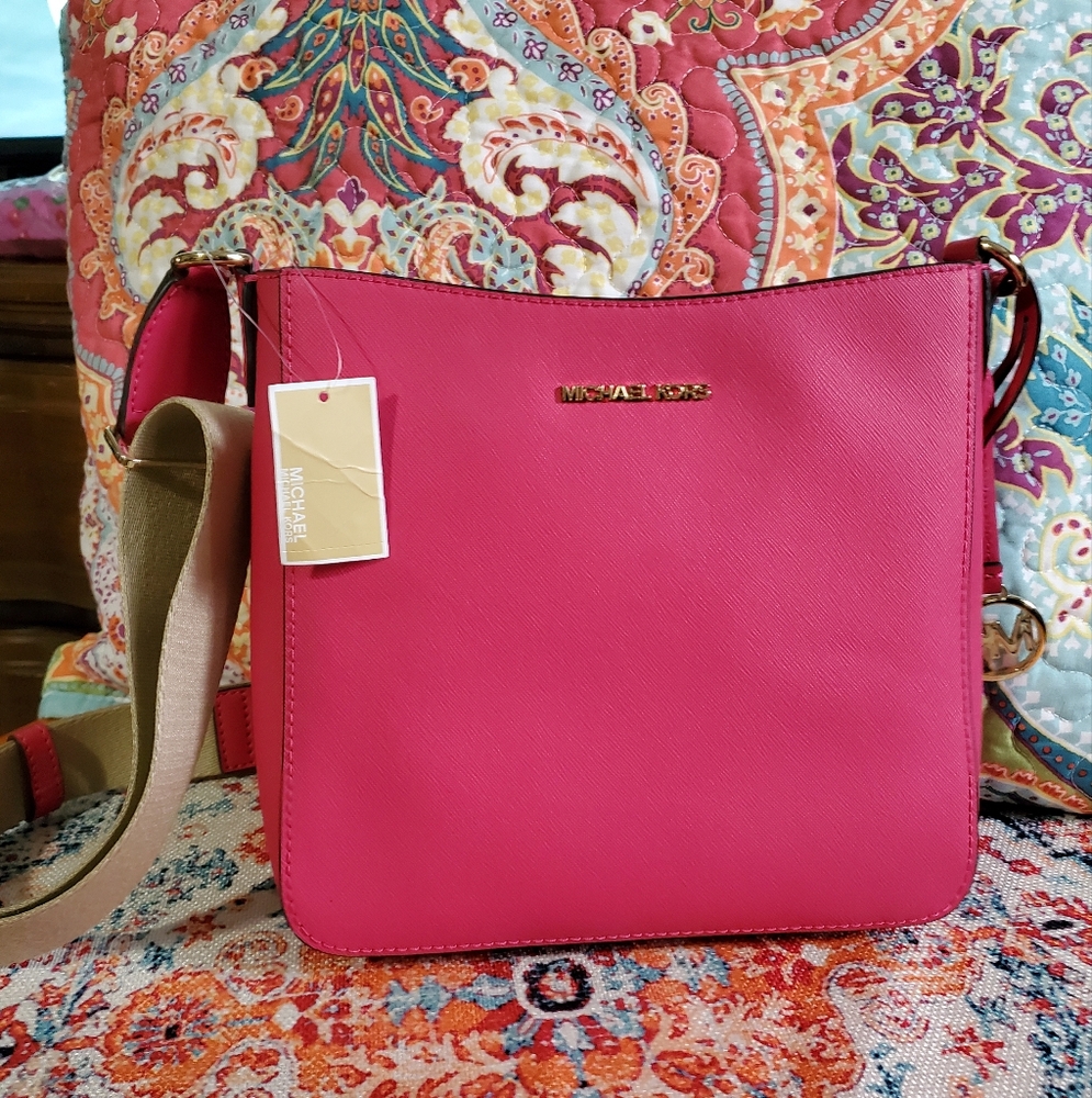 Michael Kors Jet Set Travel Small Shoulder Crossbody Bag Electric Pink